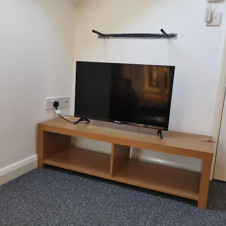 Unique Studio III With Free Wifi Maidstone Exterior photo