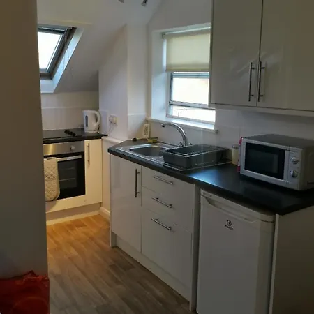 Unique Studio III With Free Wifi Maidstone Exterior photo